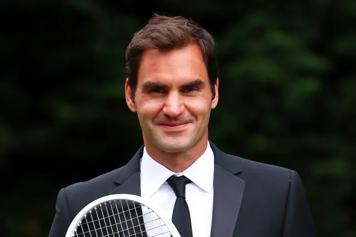Roger Federer Loses Billionaire Status After Stock Drop